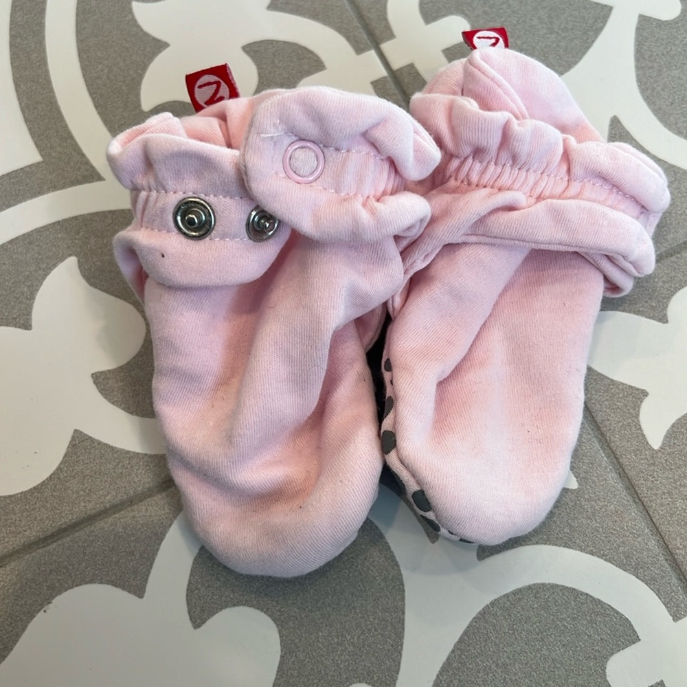 ZUTANO booties